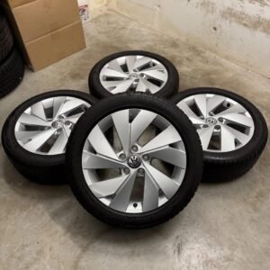 VW 5x112 R17 with tires DOT 2024 practically new winter tires size 225-45 R 17
